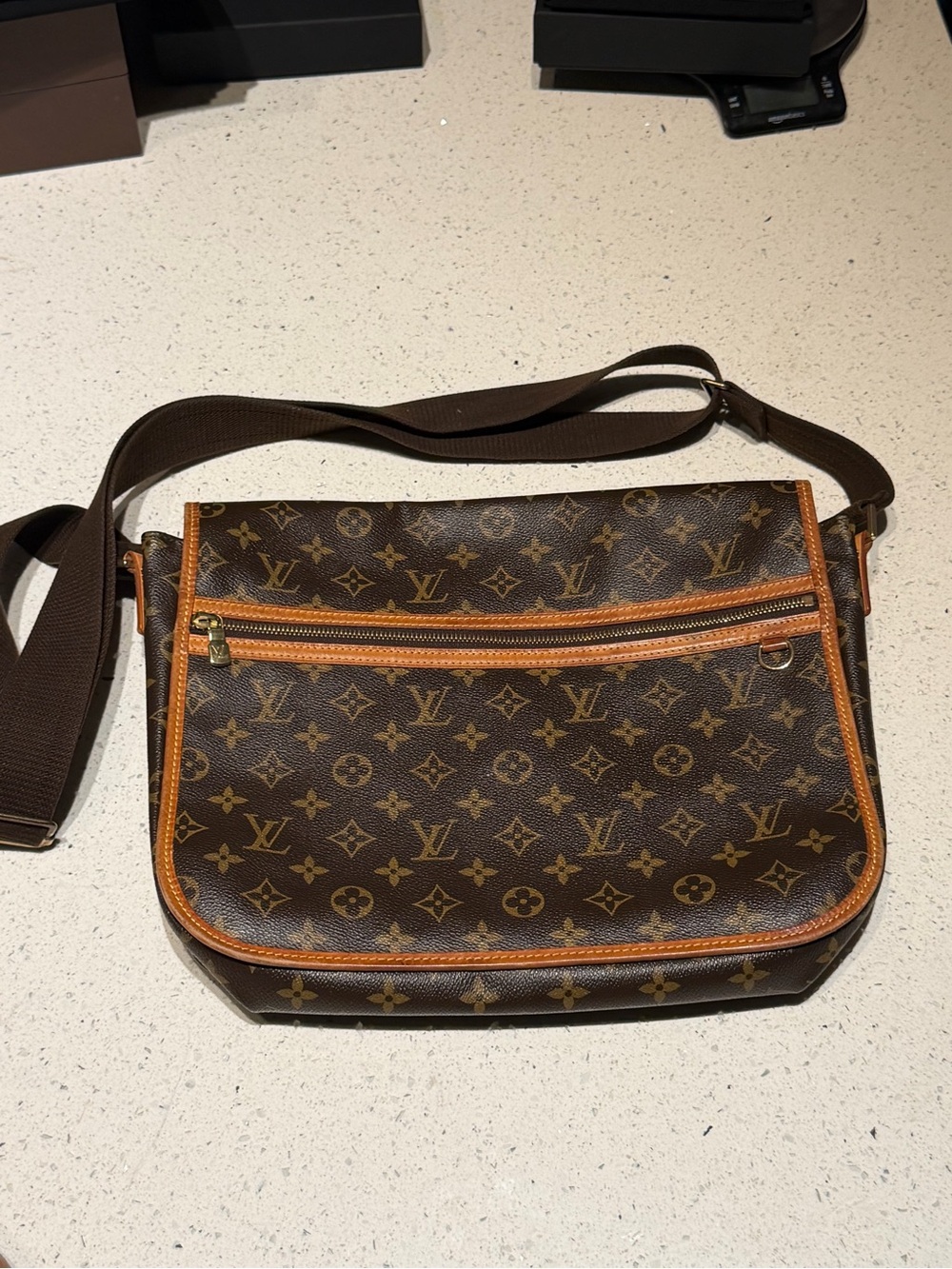 Louis Vuitton Monogram Messenger Bag - Brown/Tan